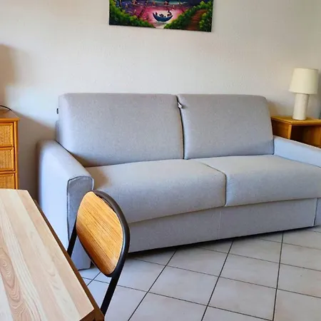 T2- Parking- Plages- Commerces * Bormes-les-Mimosas